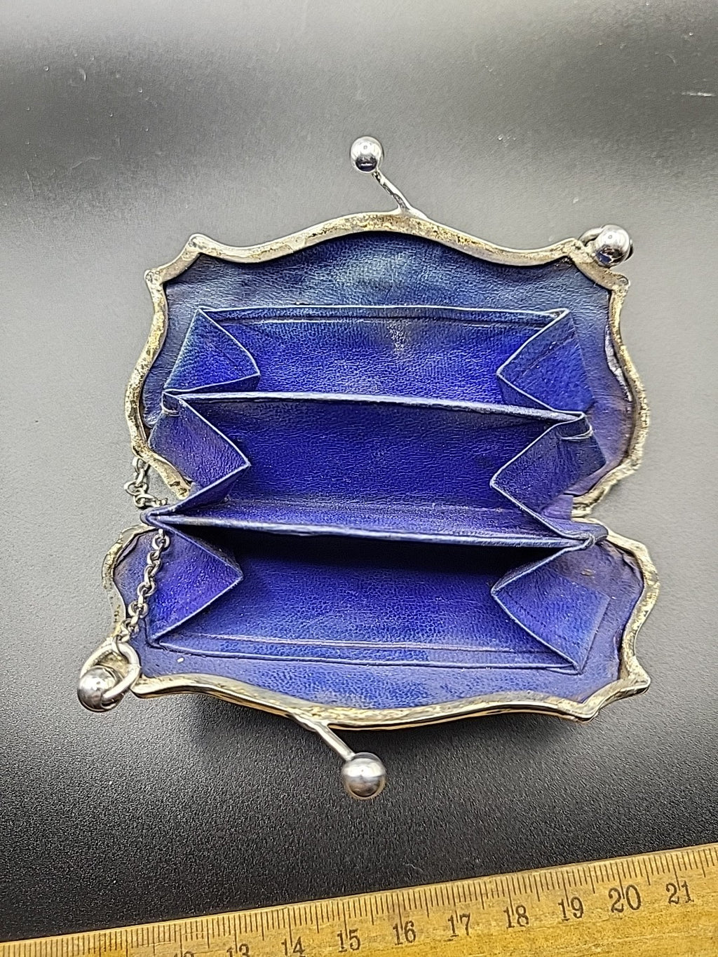 1912 Antique Sterling  Hallmarked Silver Finger Purse, Chester , W J Myatt & Co