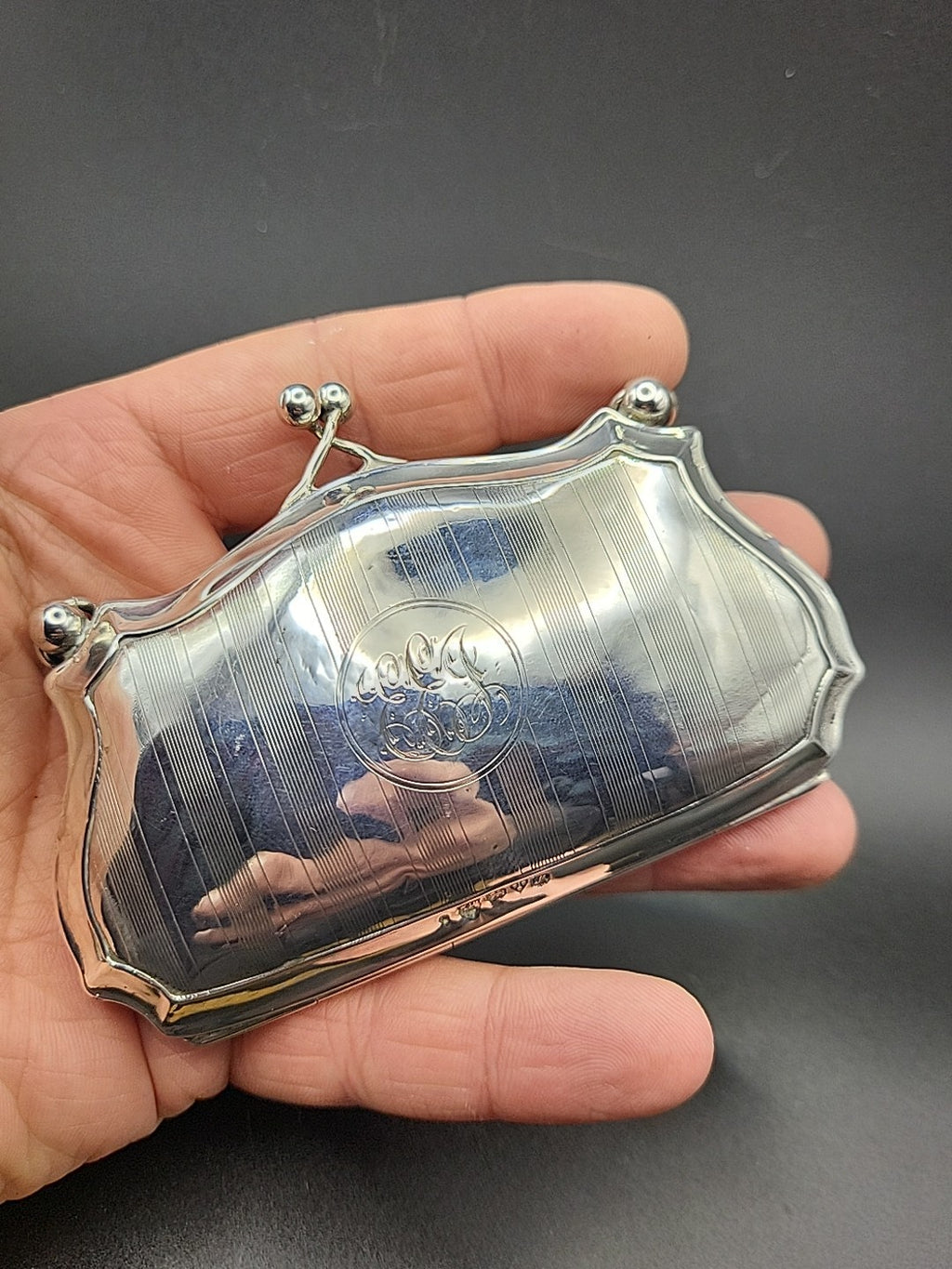 1912 Antique Sterling  Hallmarked Silver Finger Purse, Chester , W J Myatt & Co