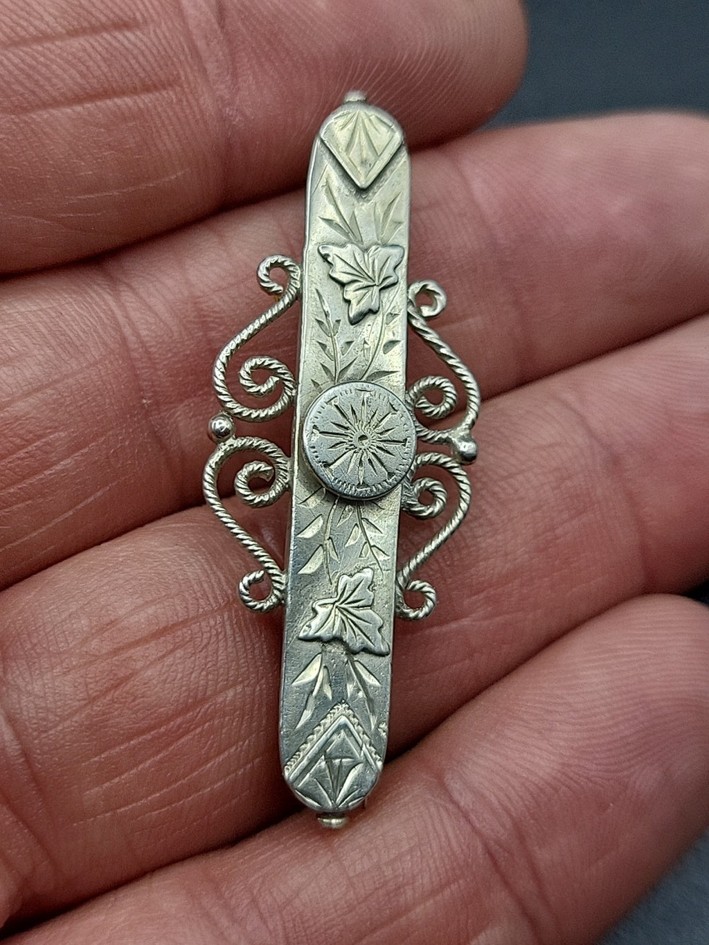 Antique Victorian Sterling Silver Brooch Hallmarked Birmingham 1887