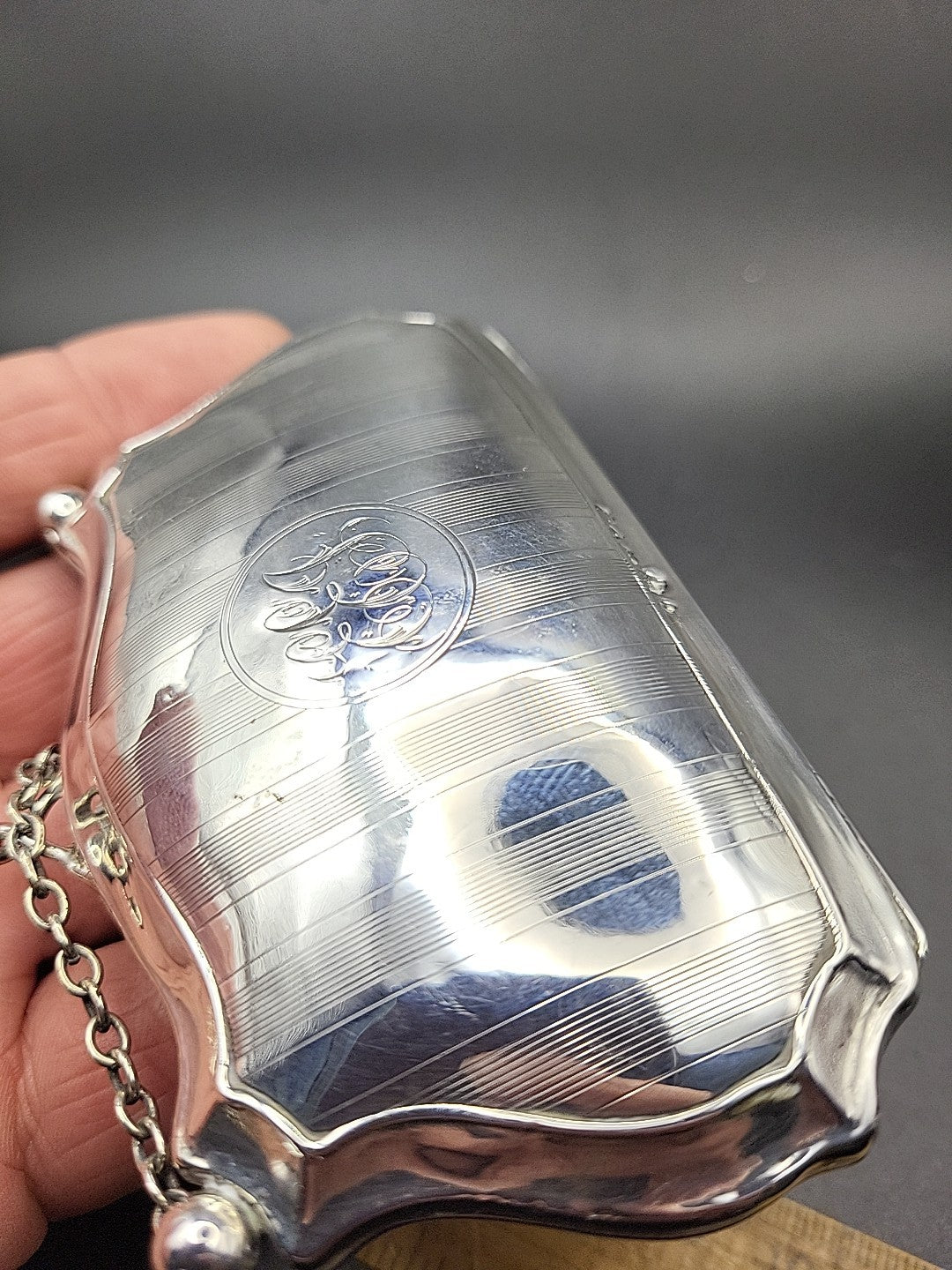 1912 Antique Sterling  Hallmarked Silver Finger Purse, Chester , W J Myatt & Co