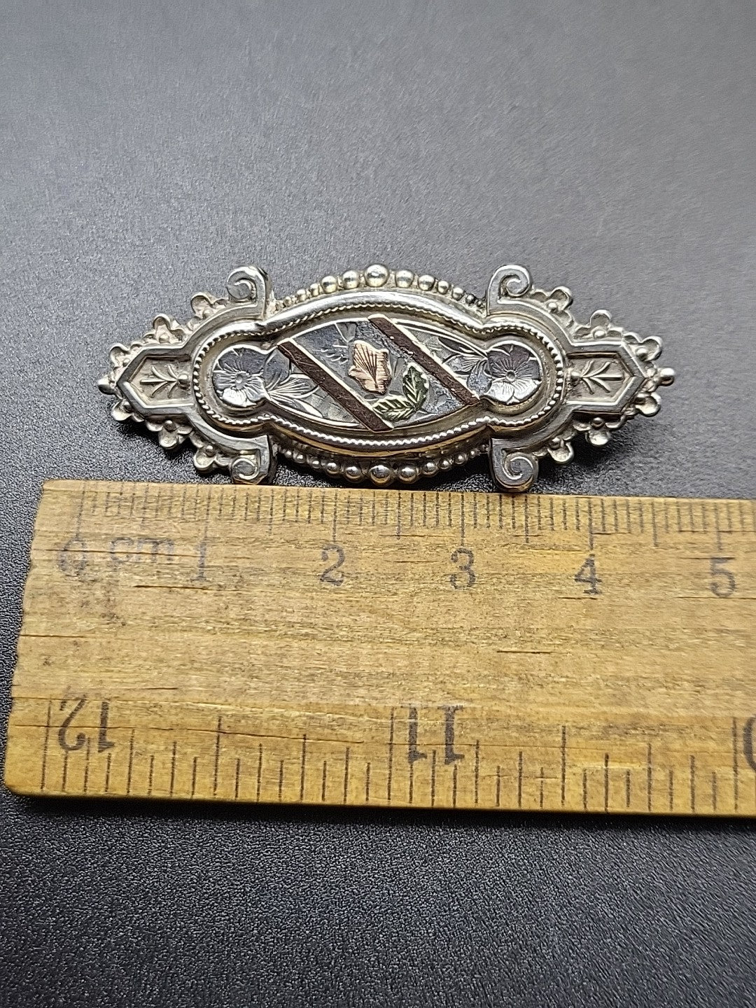 Antique Sterling Silver Gold On Silver Floral Sweetheart Brooch Tri Colour