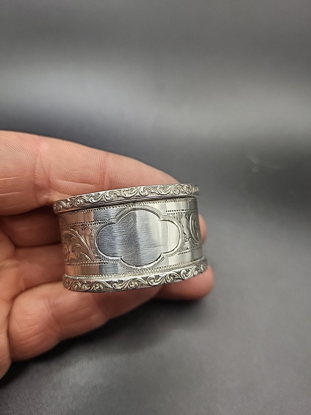1912 Sterling Silver Napkin Ring John Troup & Sons Engraved Scroll Border 15.5g