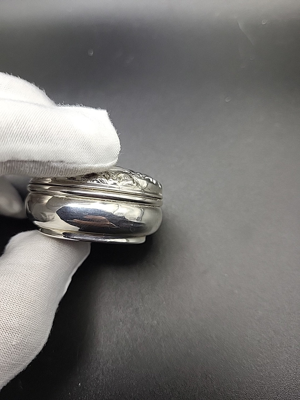 1980 Sterling Silver Lidded Trinket Pot Gold Wash Interior B&Co Hallmarked