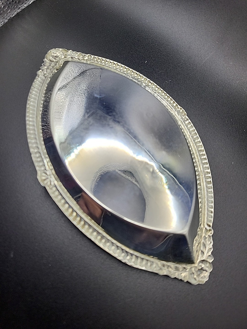 1977 Sterling Silver Jubilee Pin Dish QEII Large 76.9g Hallmarked 18cm