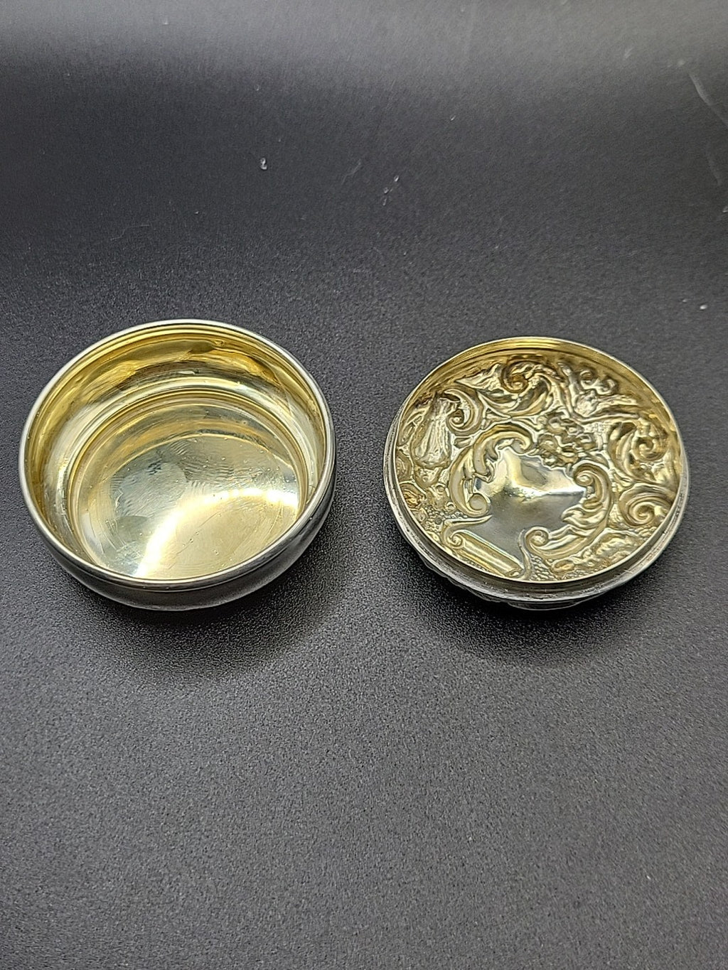 1980 Sterling Silver Lidded Trinket Pot Gold Wash Interior B&Co Hallmarked