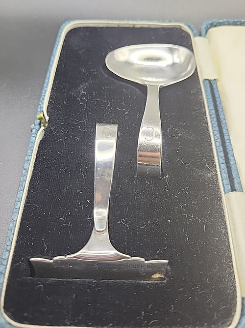 1931 Sterling Silver Childs Spoon & Pusher Set Cased James Deakin & Sons