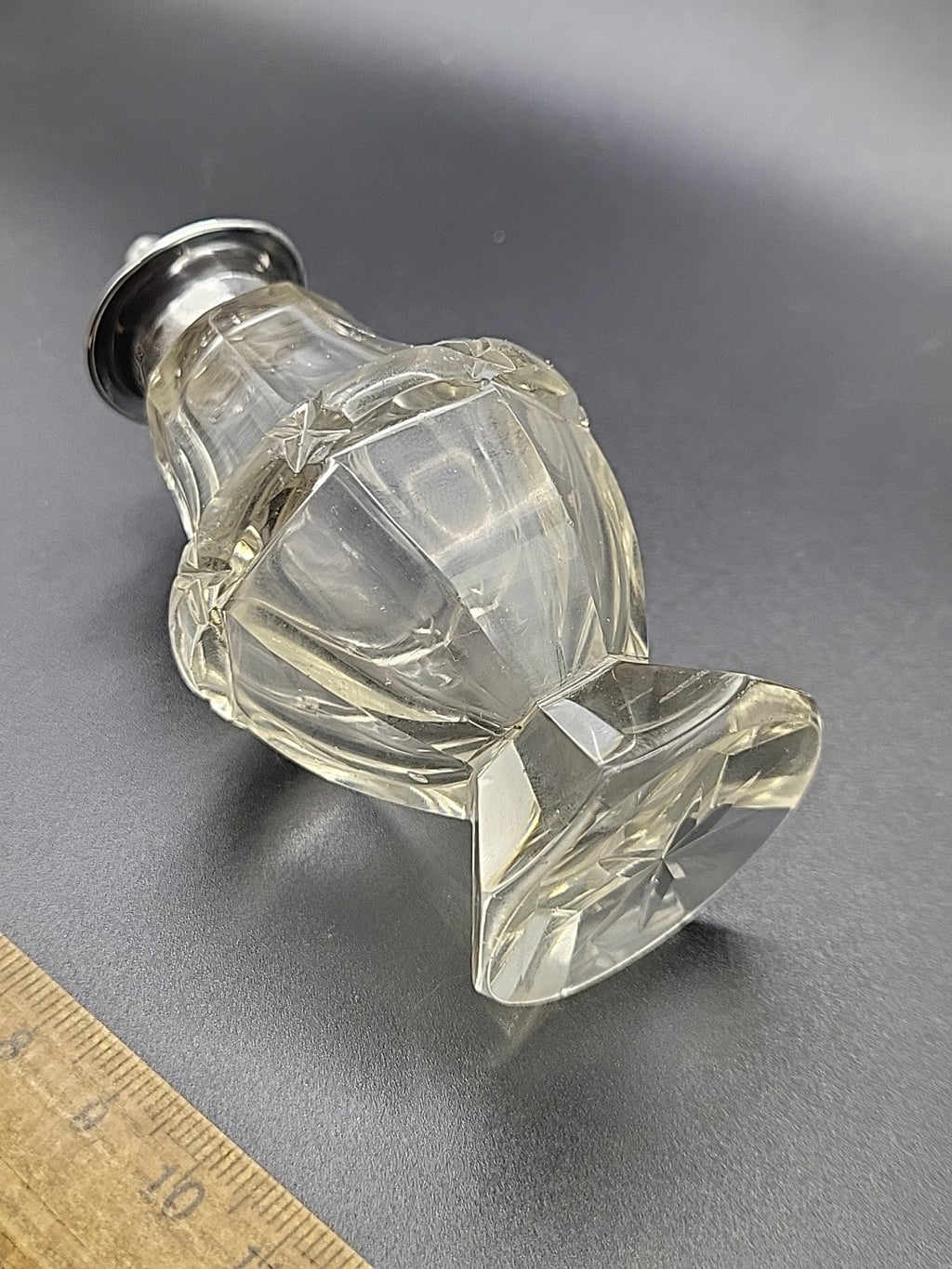 1909 Sterling Silver Topped Cut Glass Pepper Shaker G E Hawkins