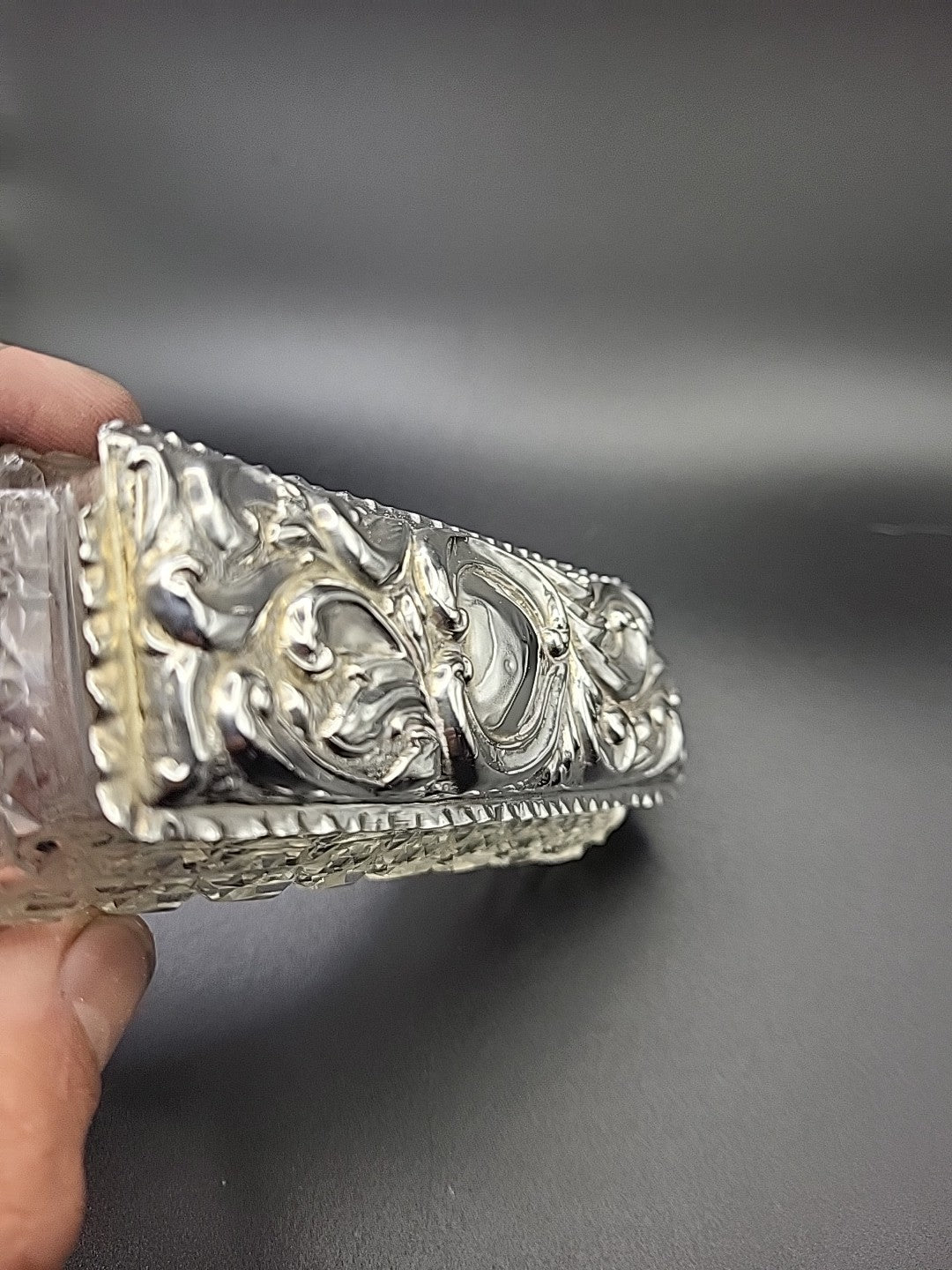 1901 Antique Sterling Silver Cut Glass Jar London Hallmarked Vanity Pot T. Hayes