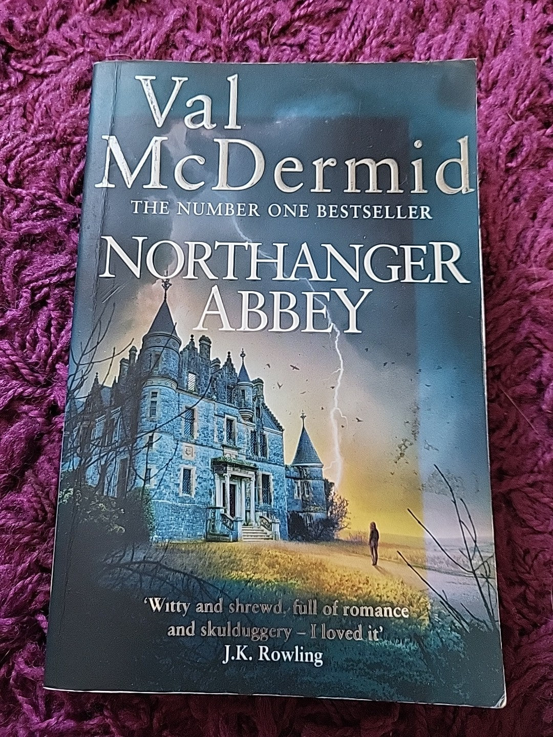 Northanger Abbey – Val McDermid – Classic Fiction Paperback