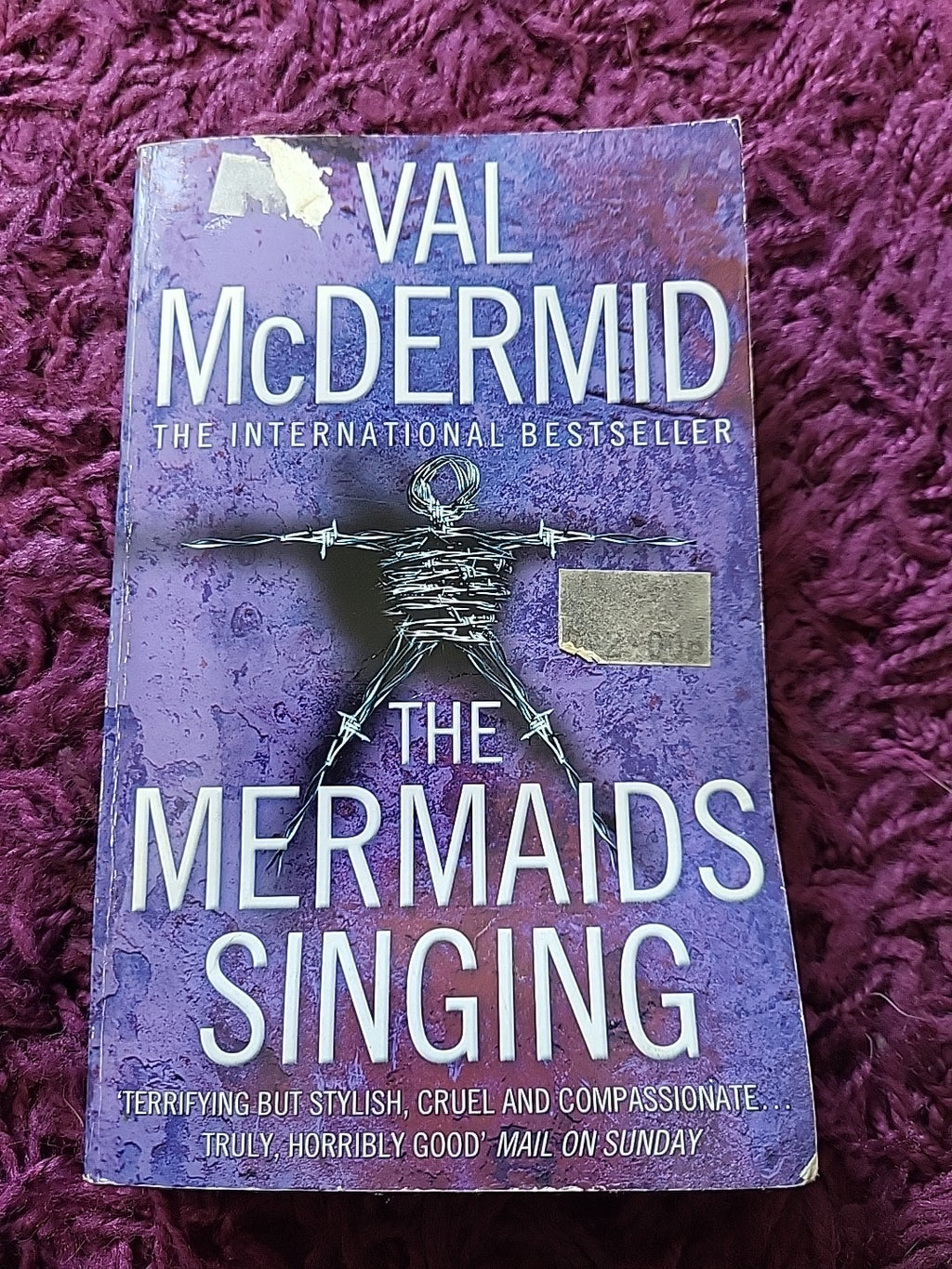 The Mermaids Singing – Val McDermid – Tony Hill Book 1 Paperback