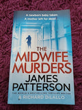 The Midwife Murders by James Patterson (Paperback, 2020)