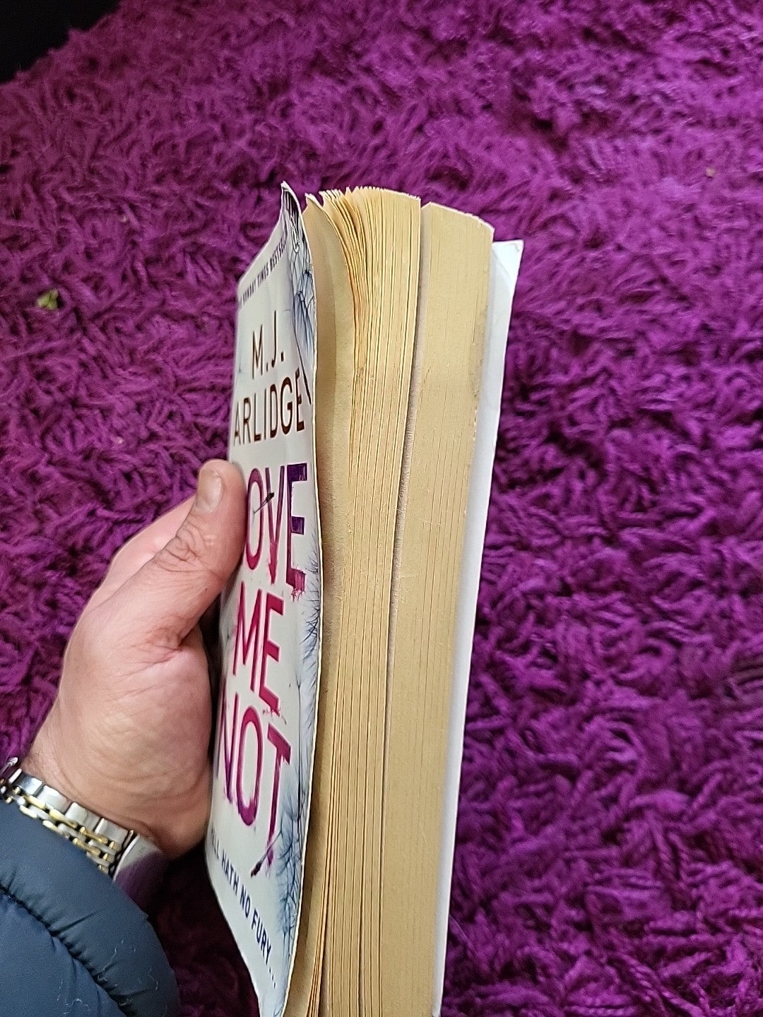 Love Me Not : DI Helen Grace 7 by M. J. Arlidge (2017, Trade Paperback)