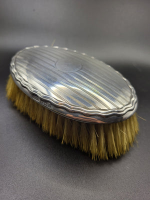 Antique Hallmarked Sterling Silver Brush Birmingham 1927 - Daniel Man. Co.