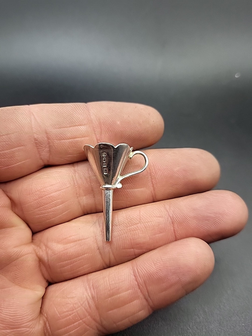 1988 Sterling Perfume Funnel Floral Design Solid Silver Hallmark Douglas Pell